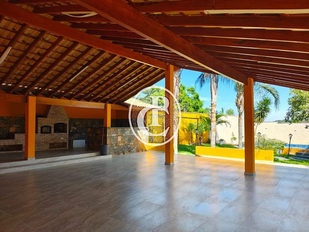 Chácara, 3 quartos, 1058 m² - Foto 1