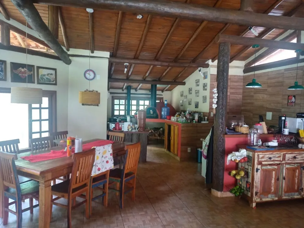 Chácara, 4 quartos, 300 m² - Foto 2