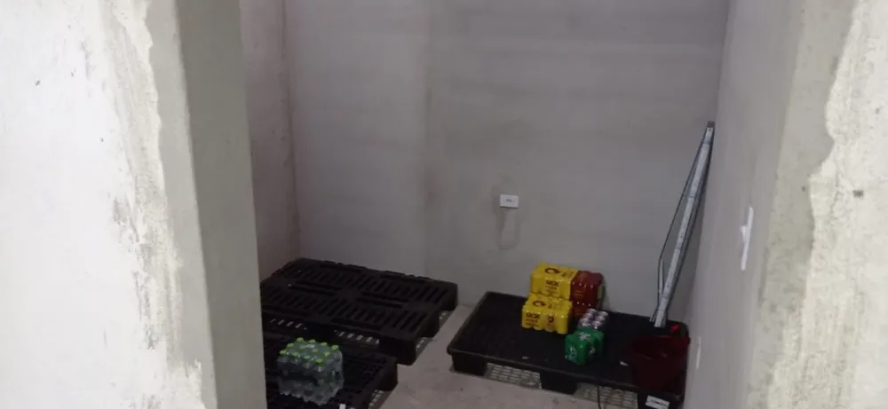 Chácara, 3 quartos, 410 m² - Foto 2