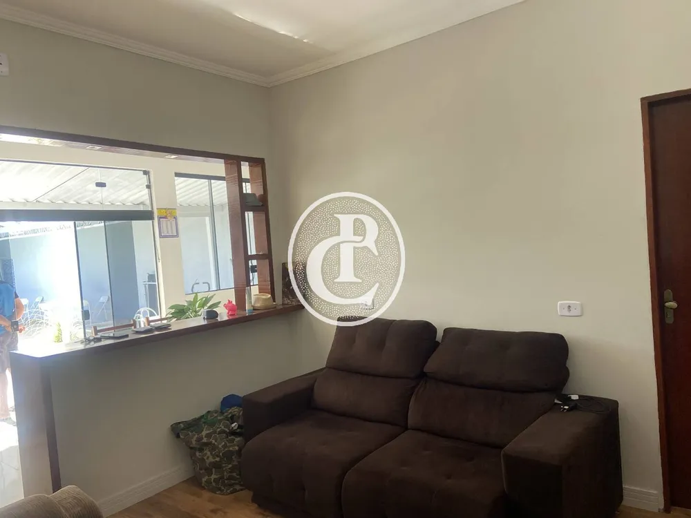 Casa, 2 quartos, 200 m² - Foto 1