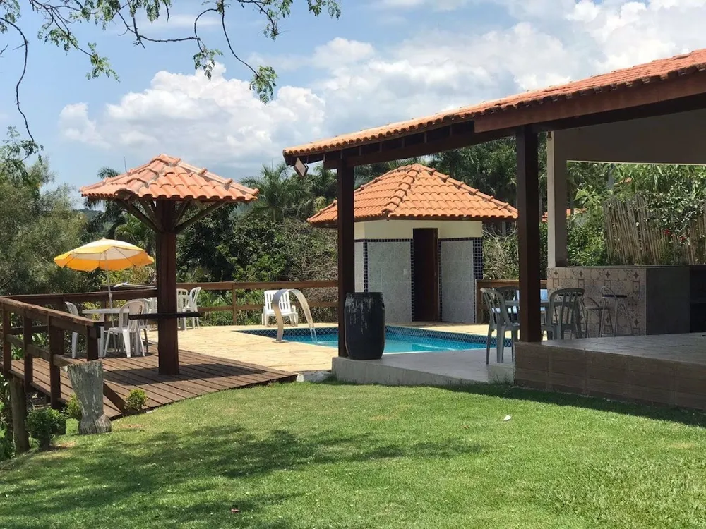 Chácara, 3 quartos, 2000 m² - Foto 1