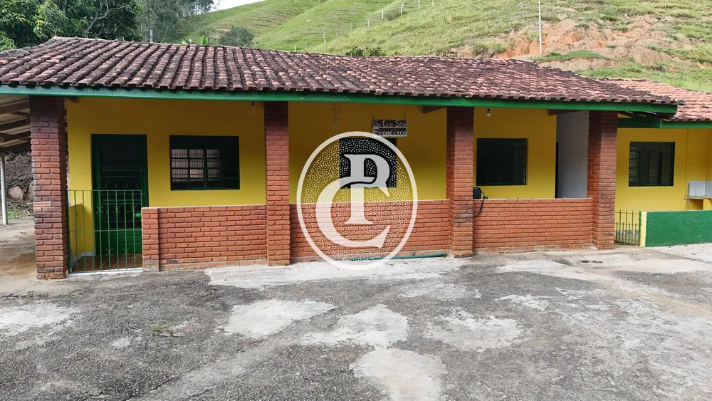 Sítio, 2 quartos, 4 m² - Foto 4