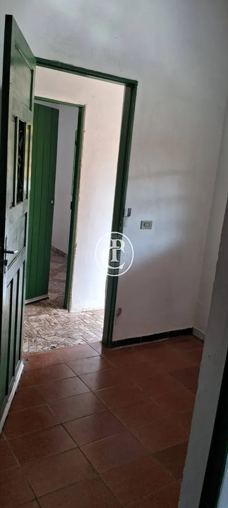 Sítio, 2 quartos, 4 m² - Foto 8