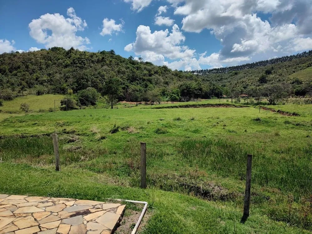 Sítio, 3 quartos, 200 m² - Foto 1