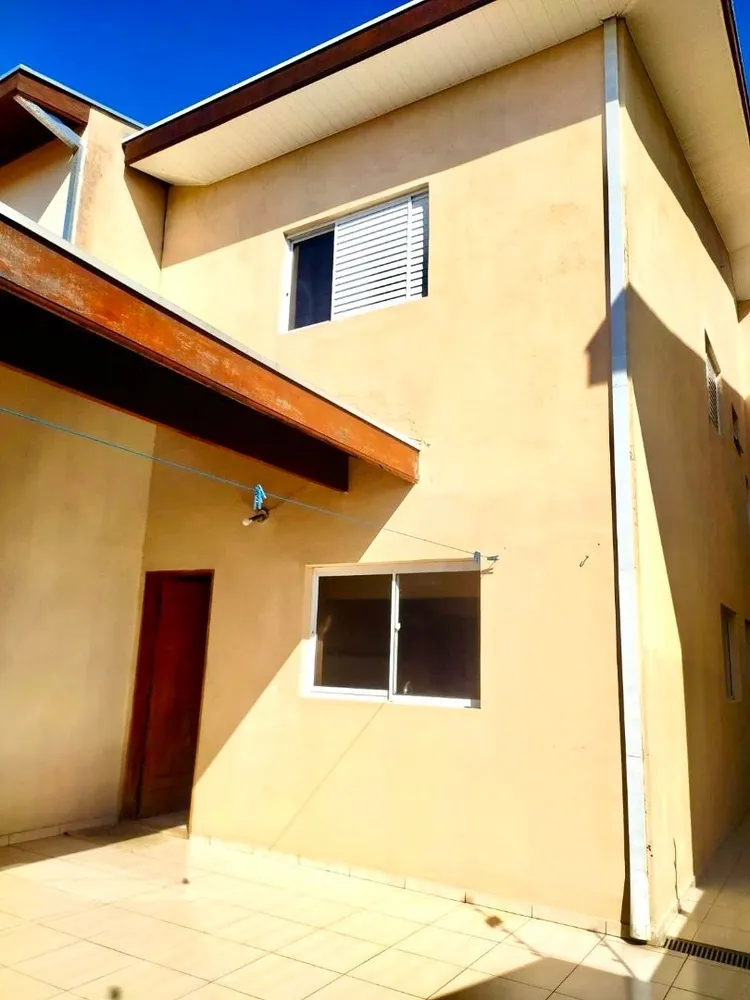 Sobrado, 3 quartos, 128 m² - Foto 1