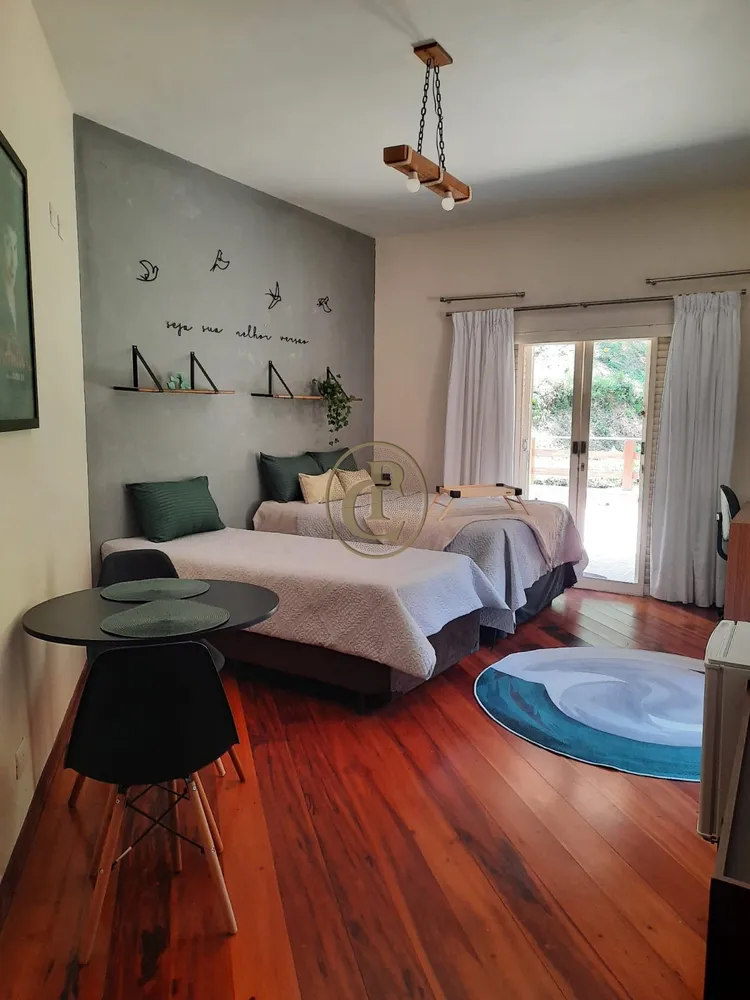 Sítio, 5 quartos, 1200 m² - Foto 6