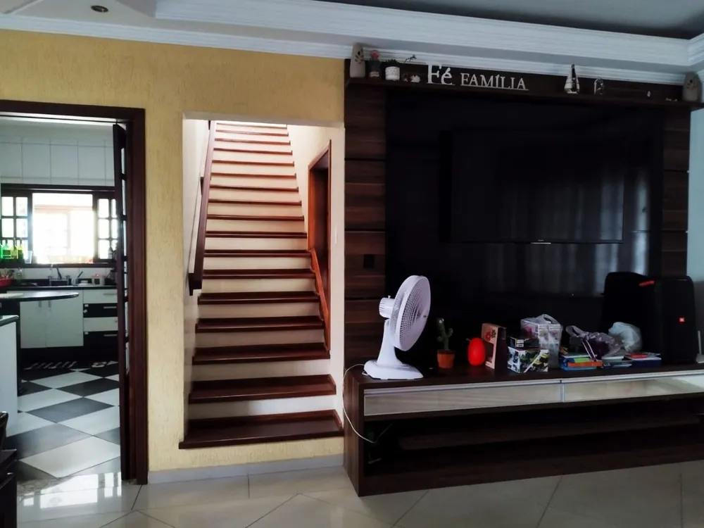 Sobrado, 3 quartos, 250 m² - Foto 3