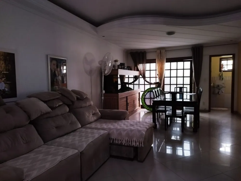 Sobrado, 3 quartos, 250 m² - Foto 2