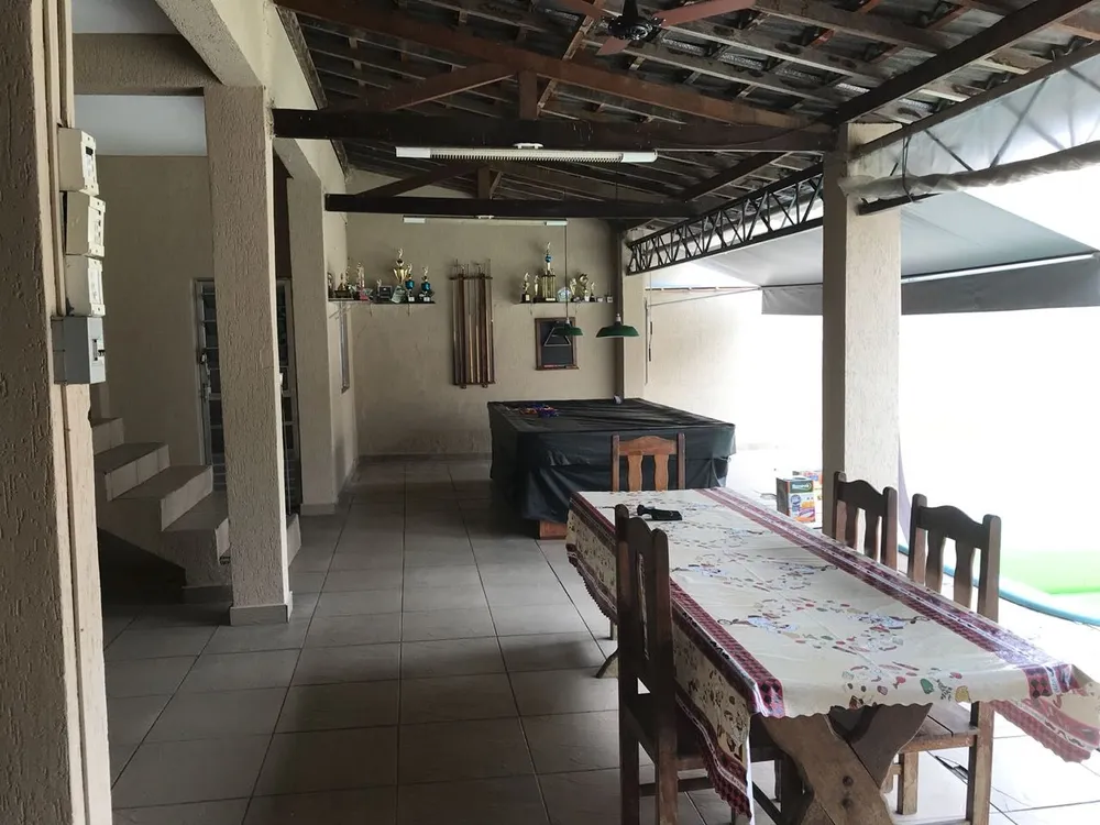 Sobrado, 4 quartos, 400 m² - Foto 1