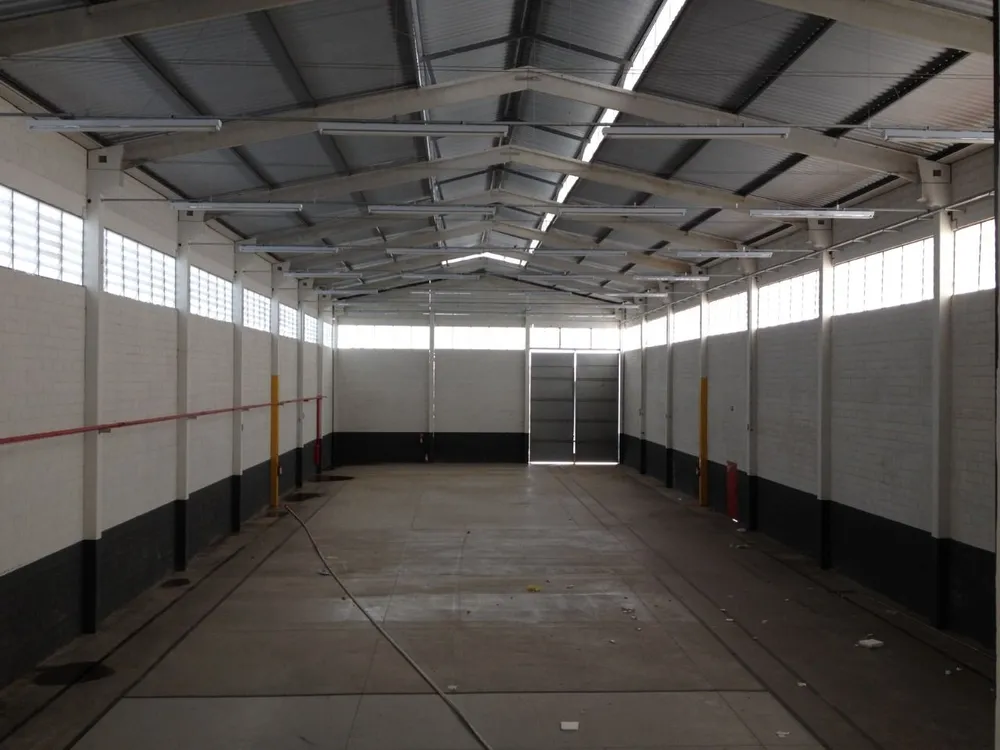 Depósito-Galpão, 1200 m² - Foto 1