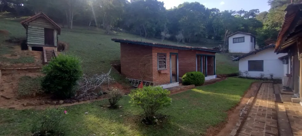 Sítio, 4 quartos, 4 m² - Foto 1