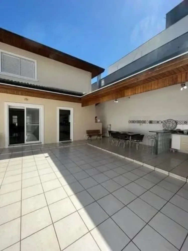 Casa, 4 quartos, 256 m² - Foto 3