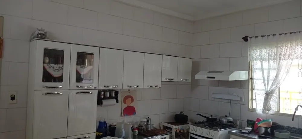 Casa, 4 quartos, 250 m² - Foto 4