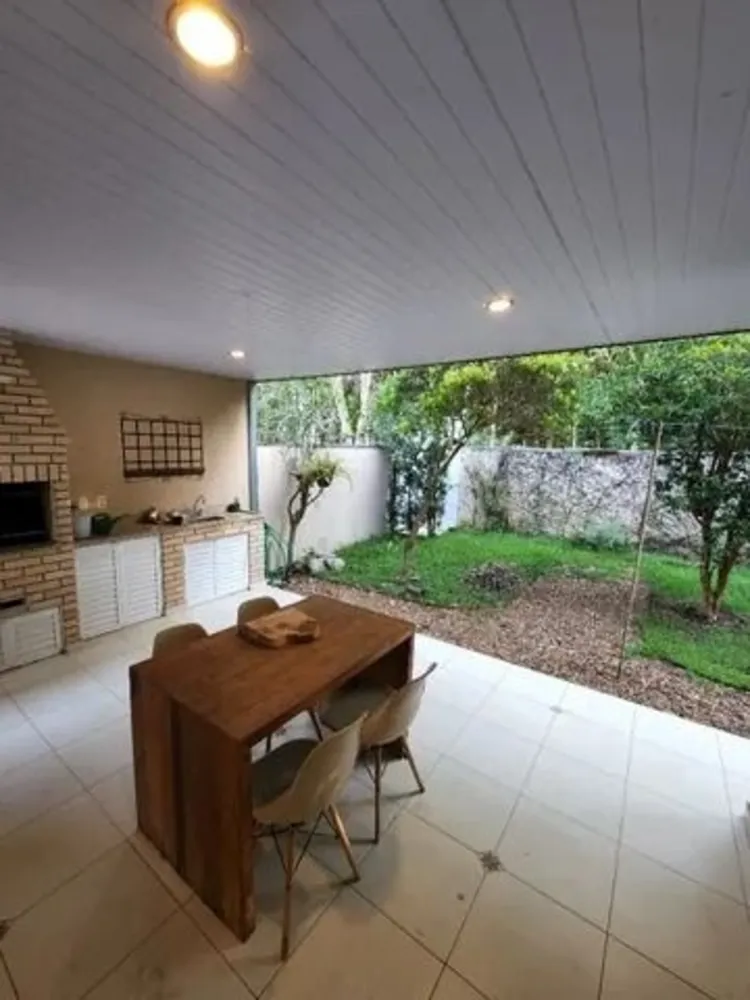 Casa, 4 quartos, 225 m² - Foto 3
