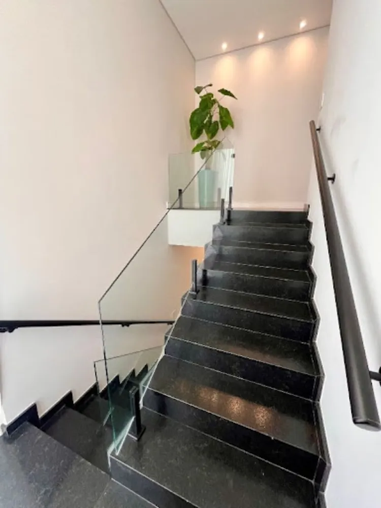 Casa, 4 quartos, 215 m² - Foto 8