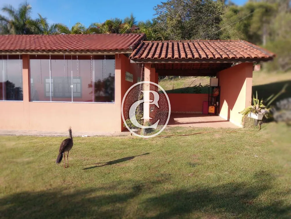 Chácara, 3 quartos, 2000 m² - Foto 1