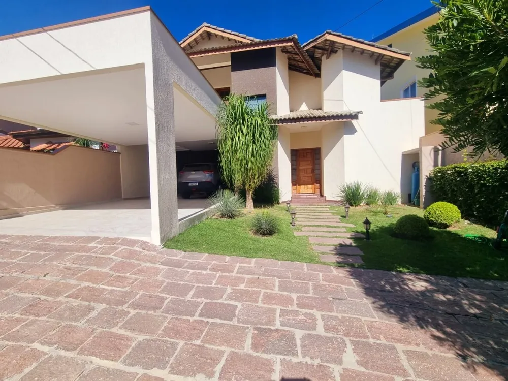 Casa, 4 quartos, 278 m² - Foto 1