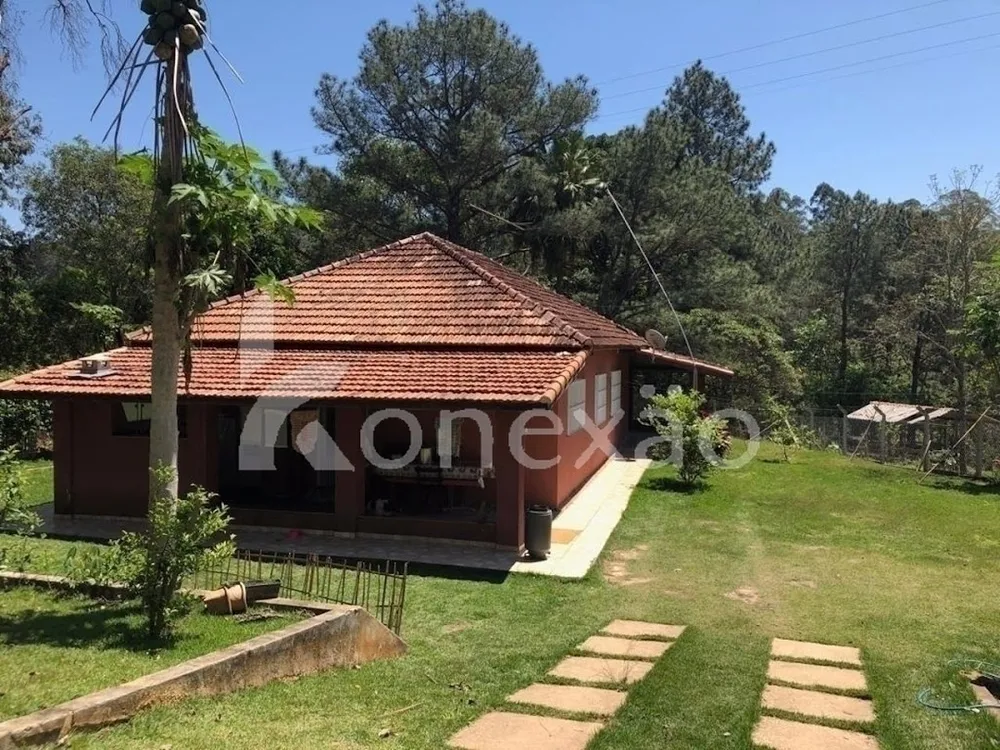 Sítio, 3 quartos, 200 m² - Foto 1