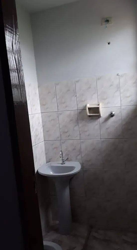 Sítio, 2 quartos, 200 m² - Foto 2
