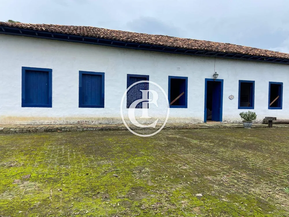 Sítio, 4 quartos, 36 m² - Foto 1