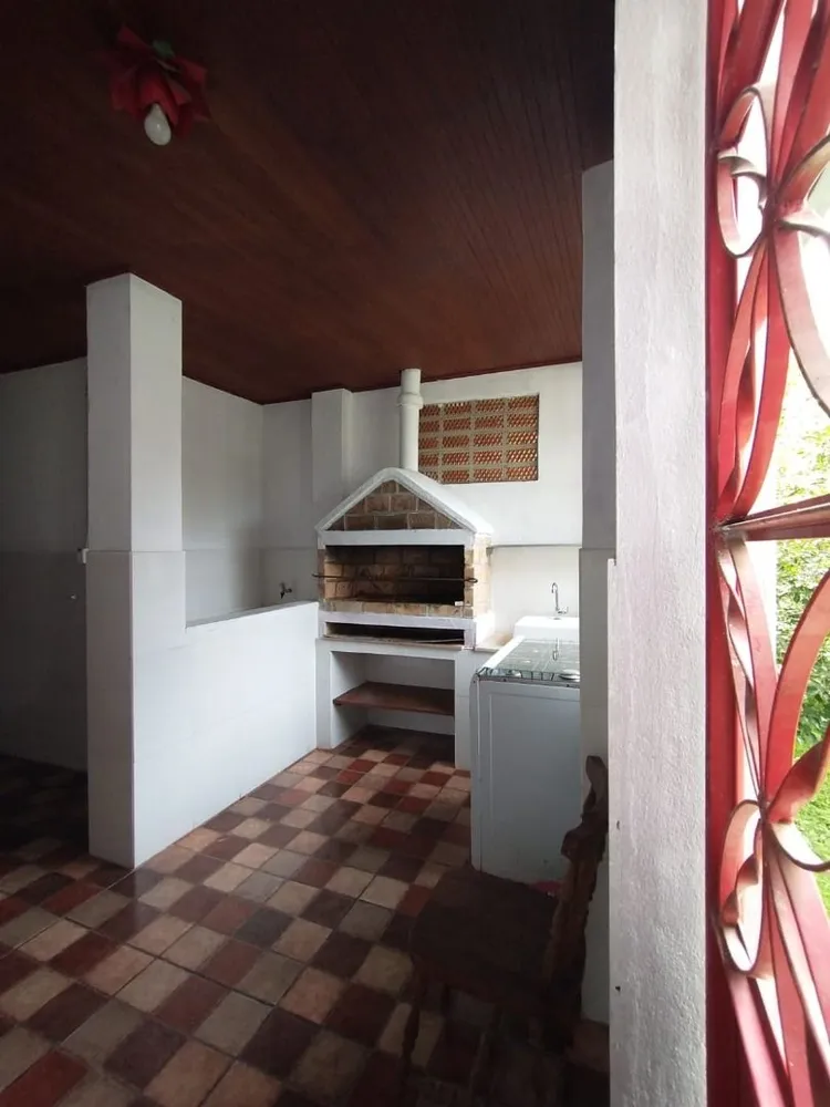 Casa, 4 quartos, 392 m² - Foto 2