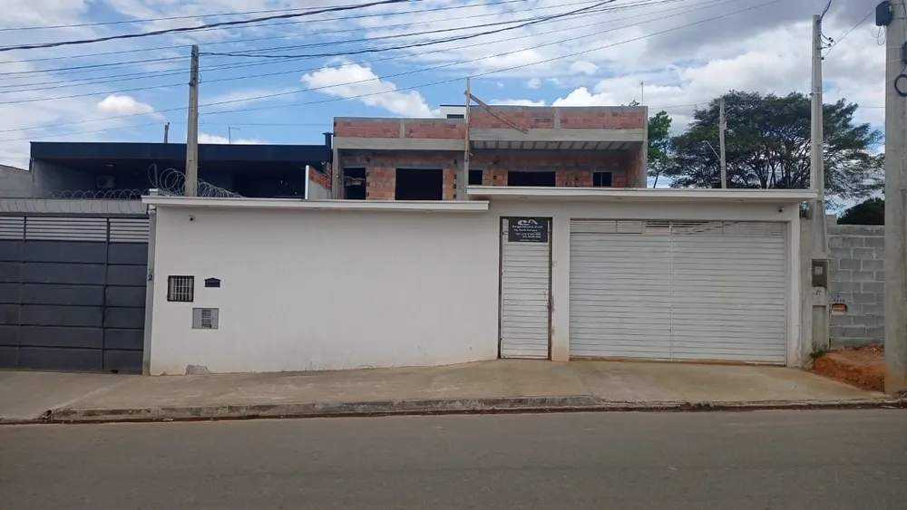 Sobrado, 3 quartos, 290 m² - Foto 1