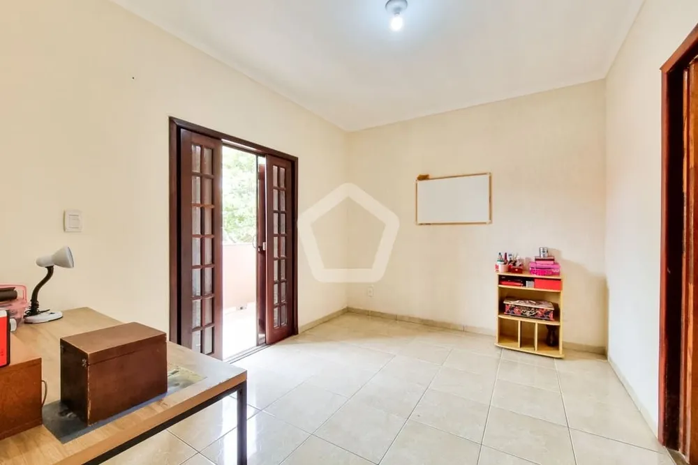 Sobrado, 4 quartos, 241 m² - Foto 5