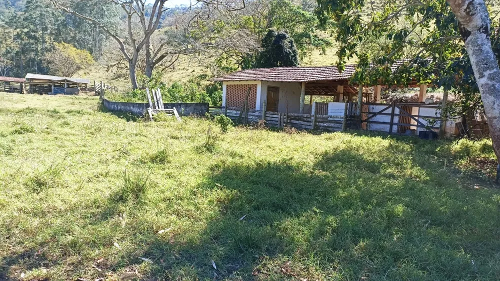 Sítio, 2 quartos, 250 m² - Foto 5