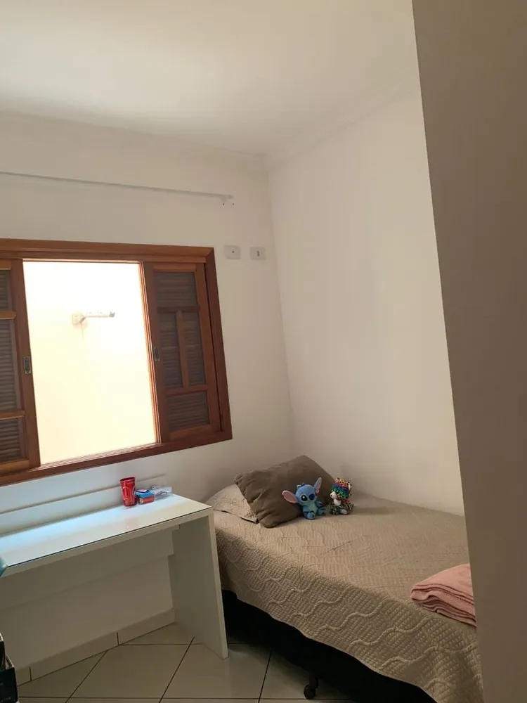 Casa, 3 quartos, 130 m² - Foto 2