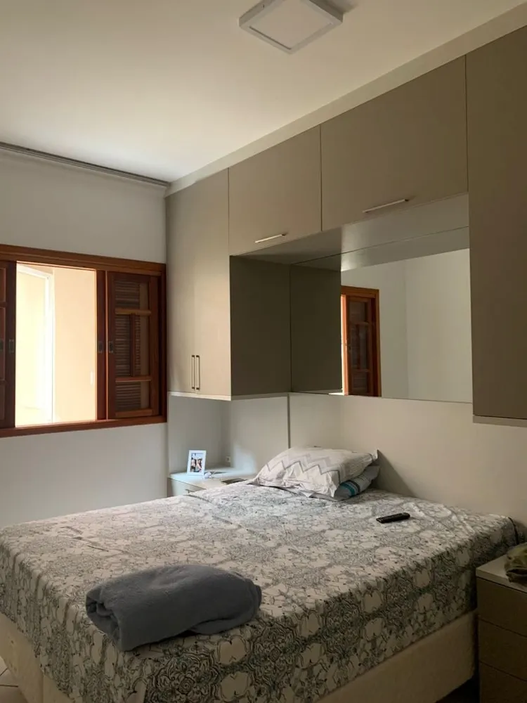 Casa, 3 quartos, 130 m² - Foto 1