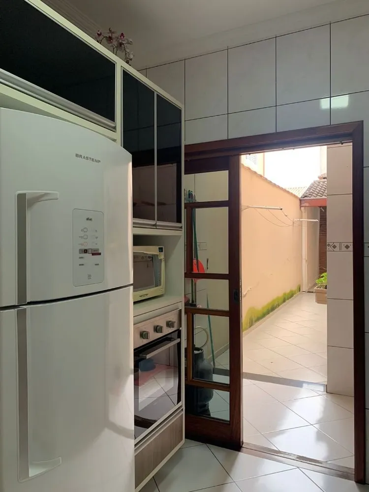 Casa, 3 quartos, 130 m² - Foto 1