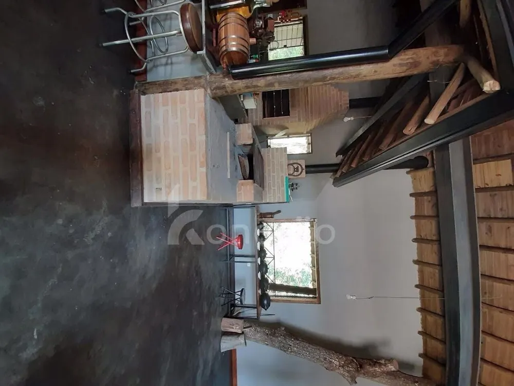 Sítio, 4 quartos, 200 m² - Foto 1