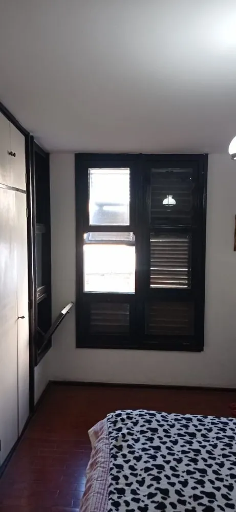 Casa, 4 quartos, 220 m² - Foto 1
