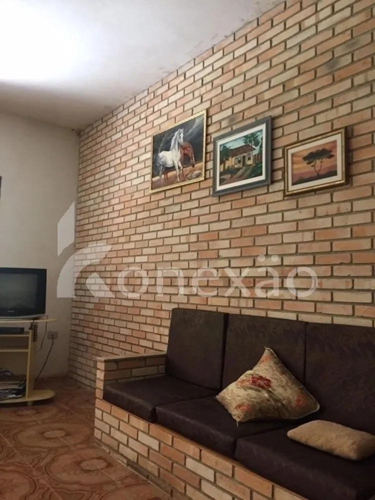 Sítio, 4 quartos, 19 m² - Foto 1