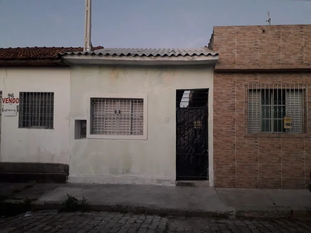 Casa, 2 quartos, 70 m² - Foto 1