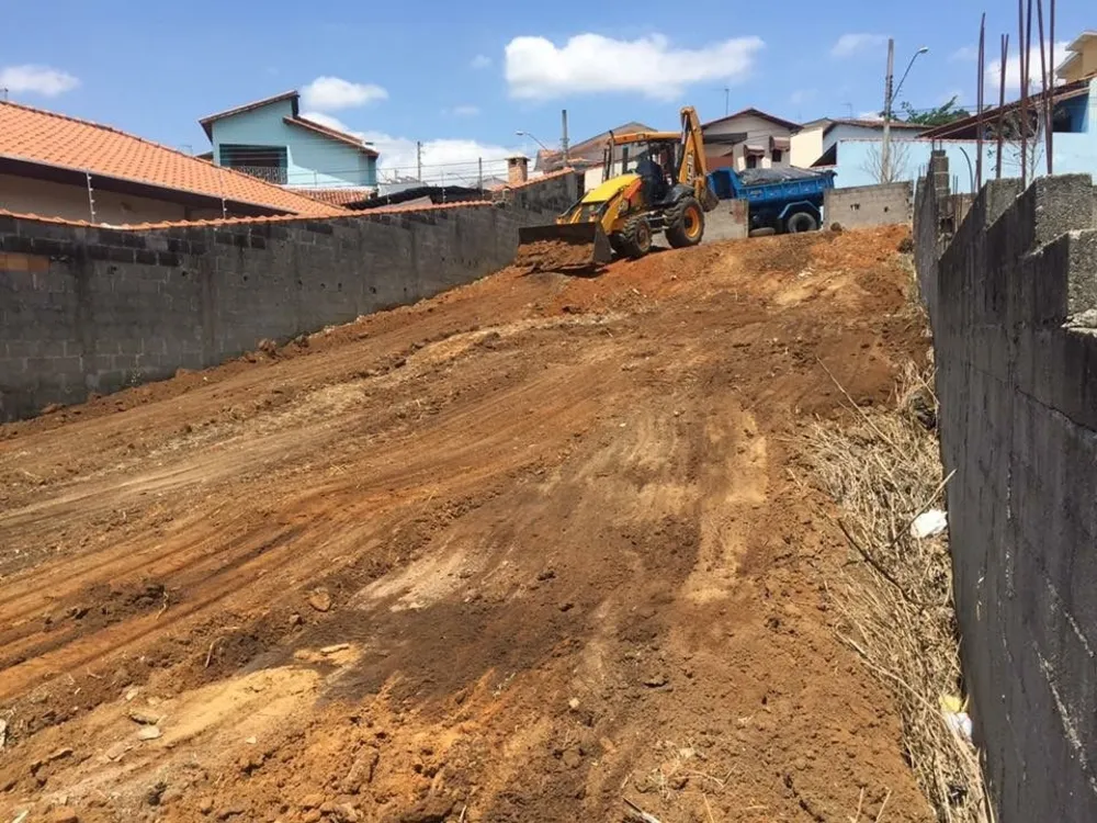 Terreno, 332 m² - Foto 1