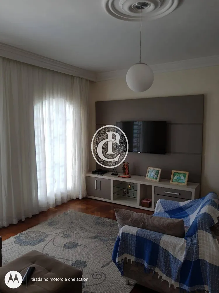 Casa, 4 quartos, 265 m² - Foto 1