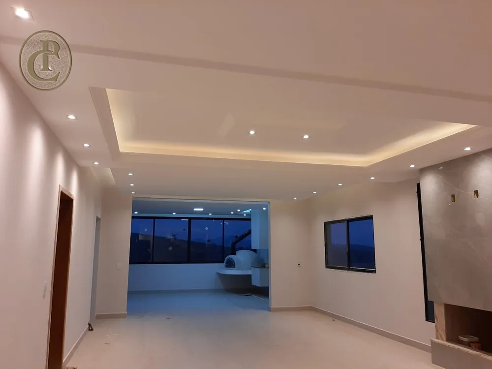 Chácara, 4 quartos, 400 m² - Foto 1