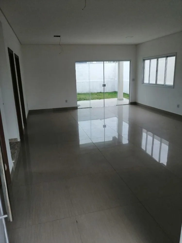 Sobrado, 3 quartos, 214 m² - Foto 3
