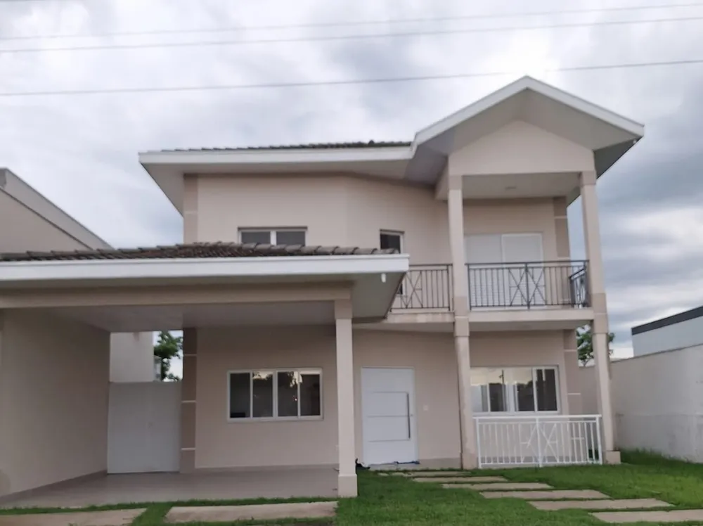 Sobrado, 3 quartos, 214 m² - Foto 1