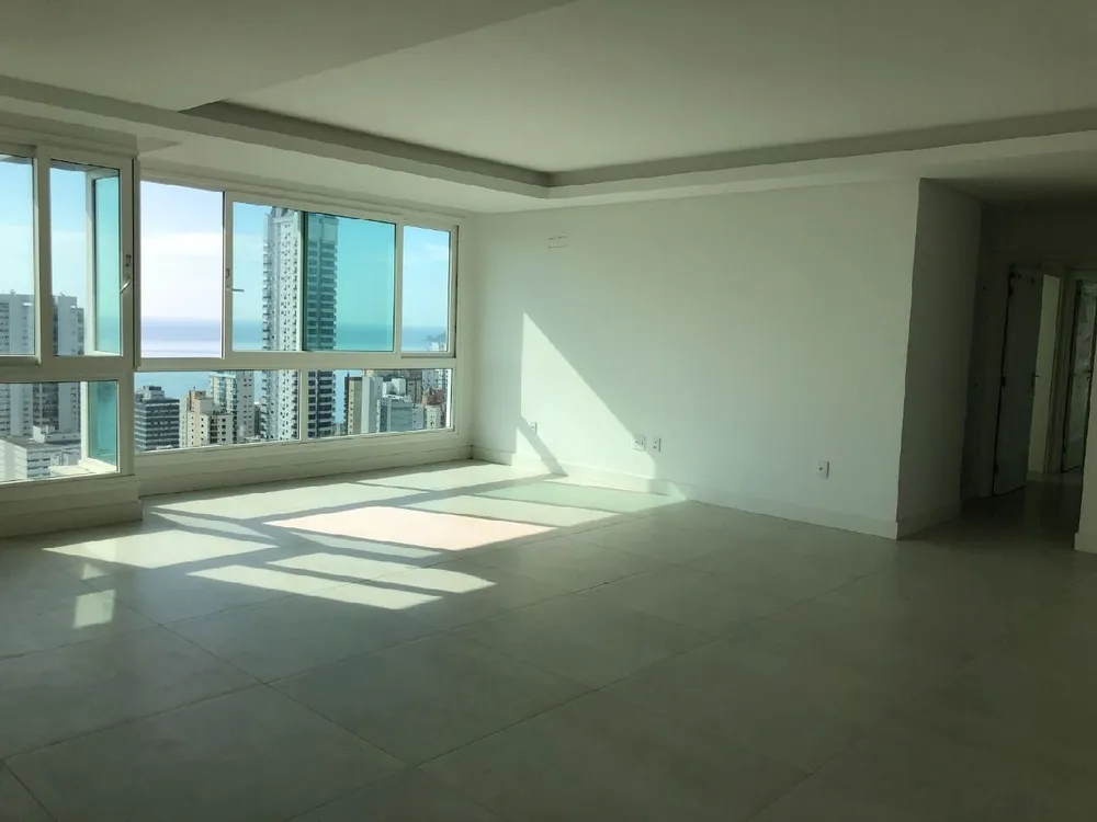 Apartamento, 3 quartos, 137 m² - Foto 1