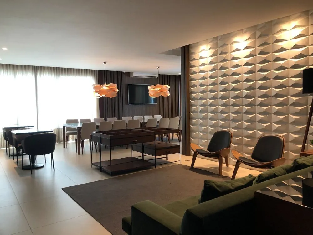 Apartamento, 3 quartos, 137 m² - Foto 2
