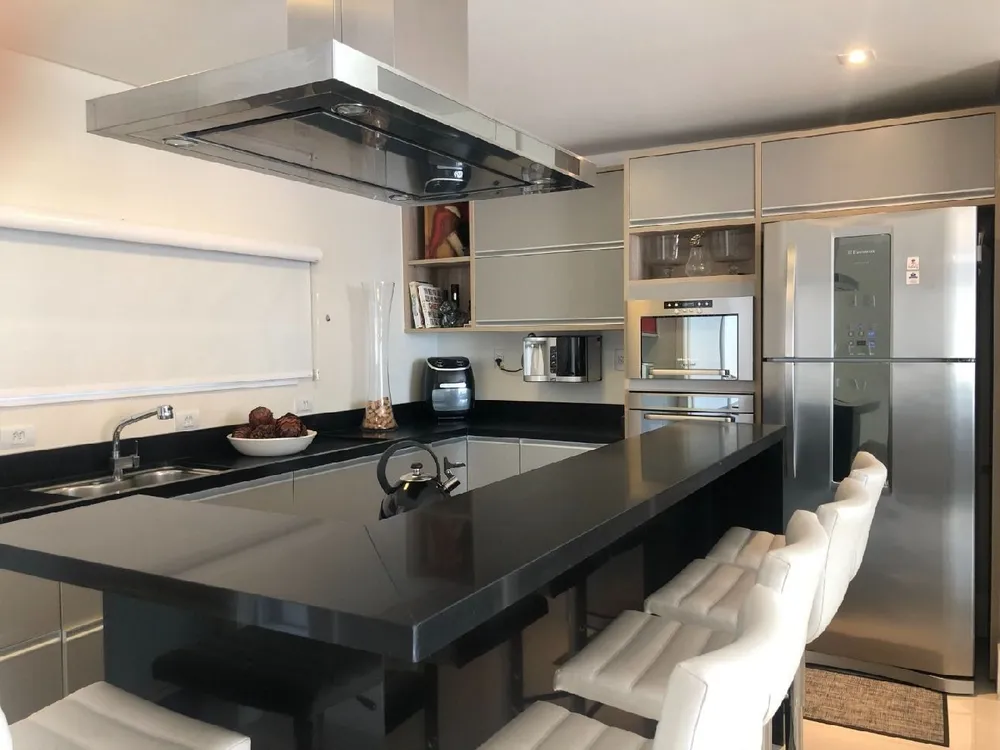 Apartamento, 4 quartos, 284 m² - Foto 2