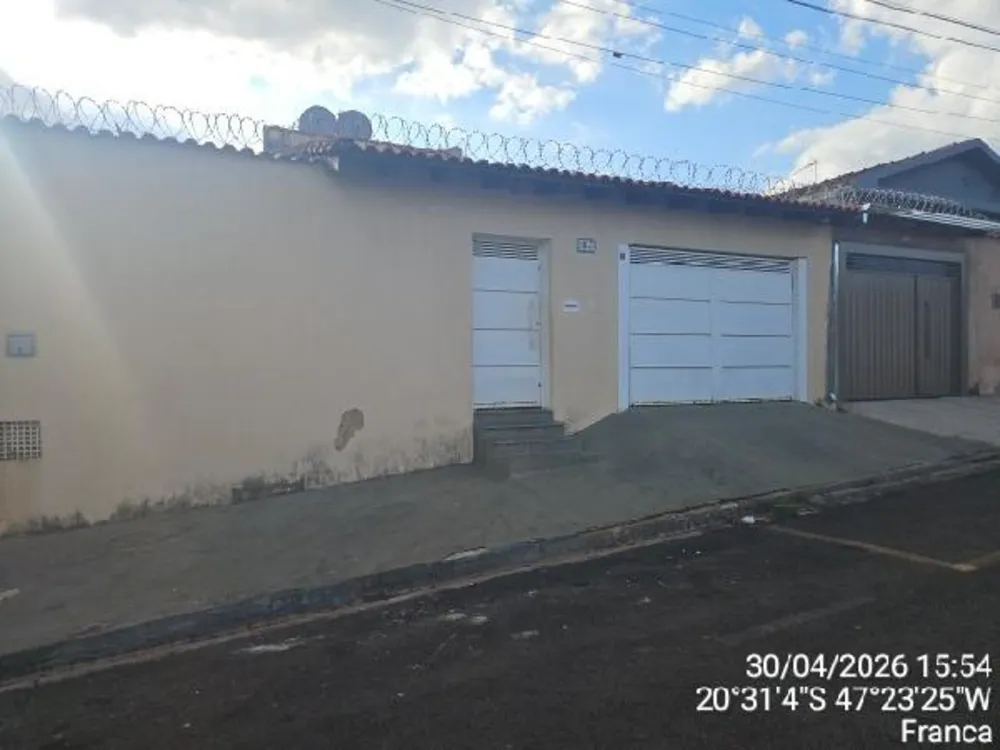 Casa, 3 quartos, 275 m² - Foto 1
