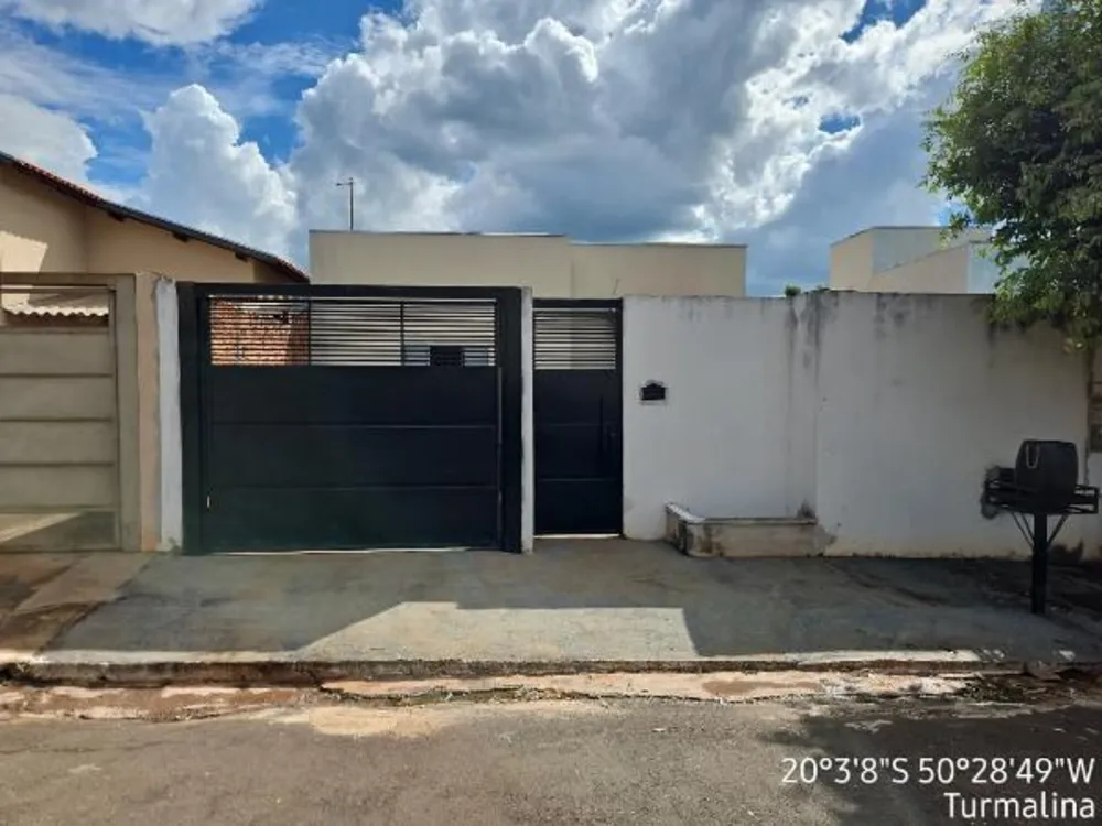 Casa, 2 quartos, 184 m² - Foto 1
