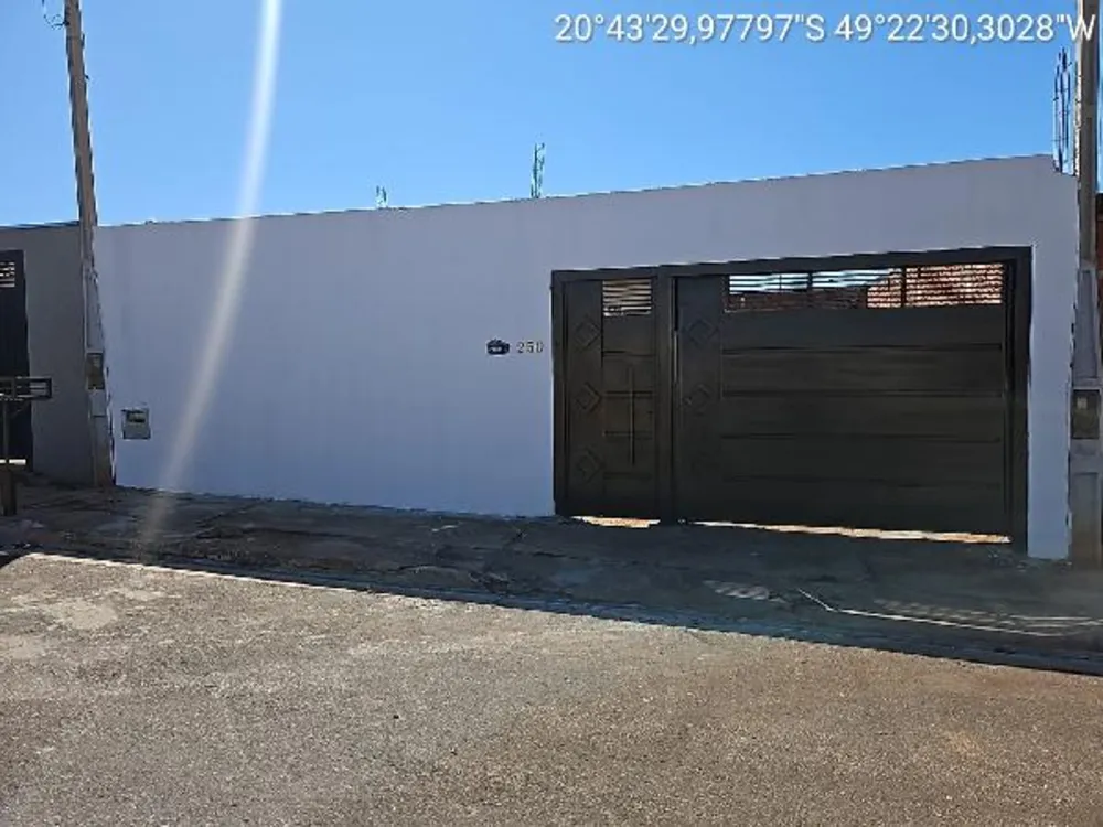 Casa, 2 quartos, 200 m² - Foto 1