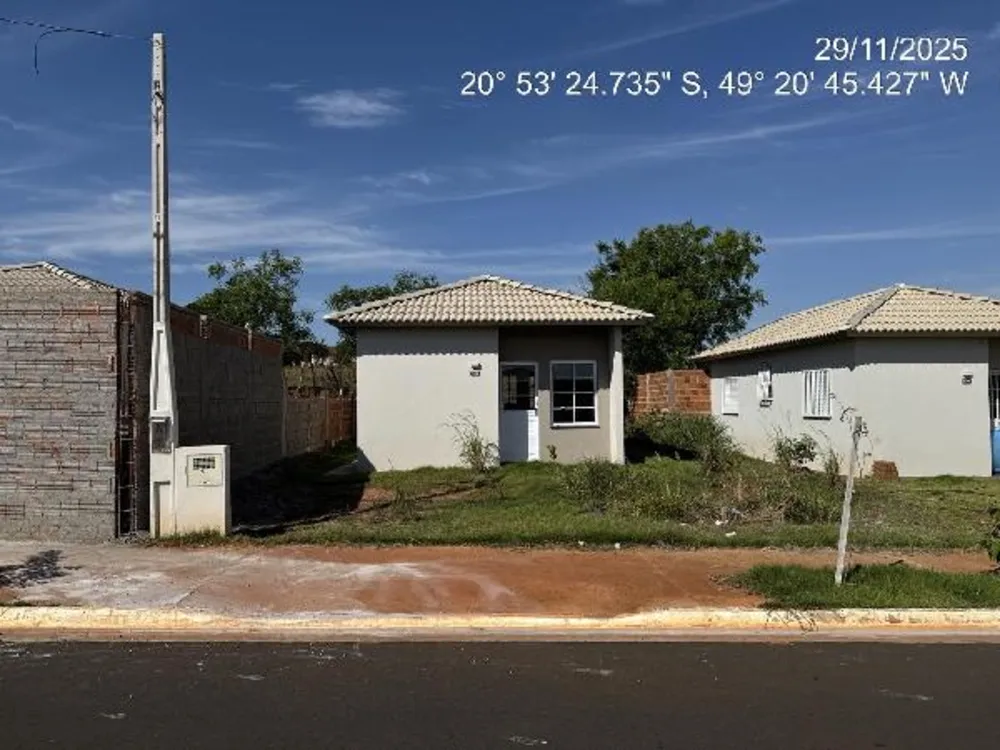 Casa, 2 quartos, 200 m² - Foto 1