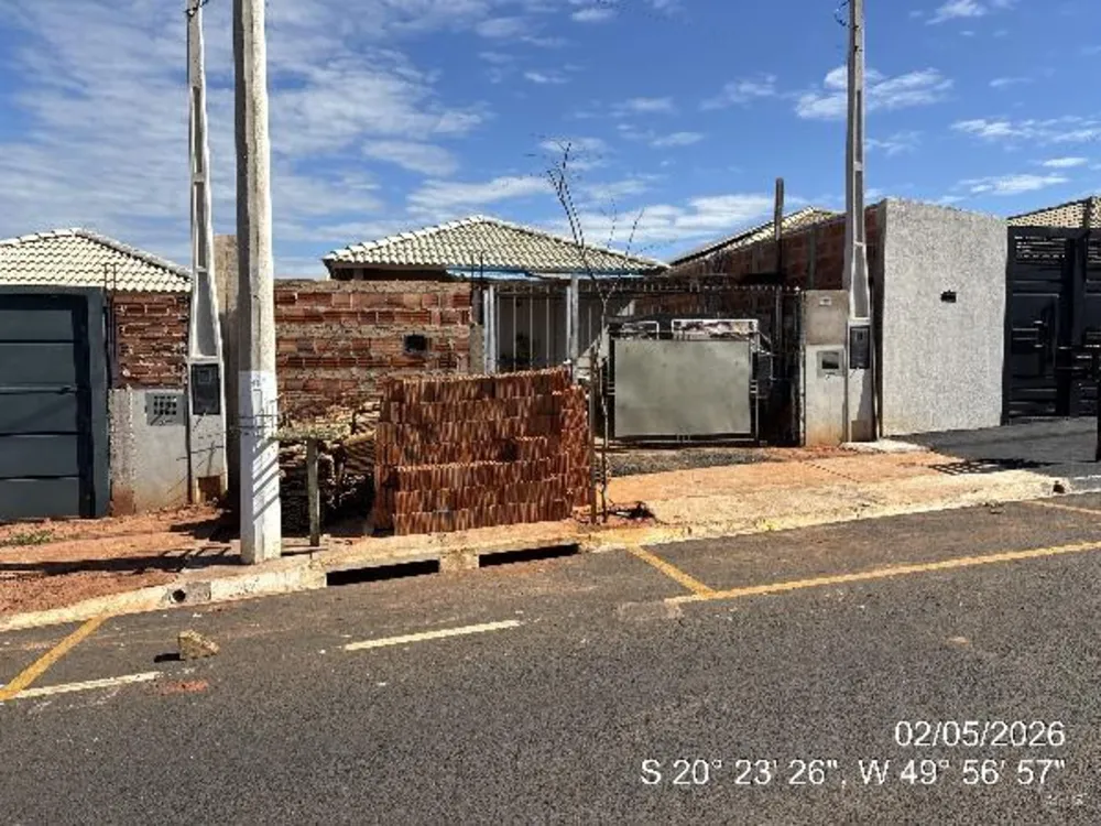 Casa, 2 quartos, 180 m² - Foto 1