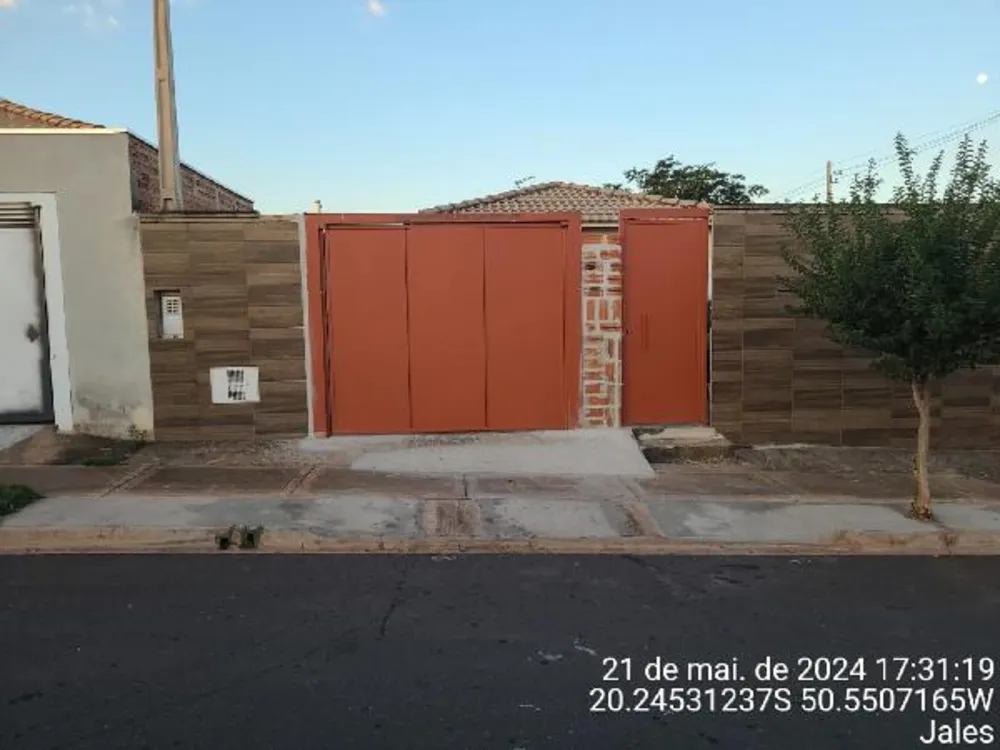 Casa, 2 quartos, 200 m² - Foto 1