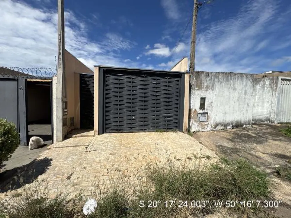 Casa, 2 quartos, 149 m² - Foto 1